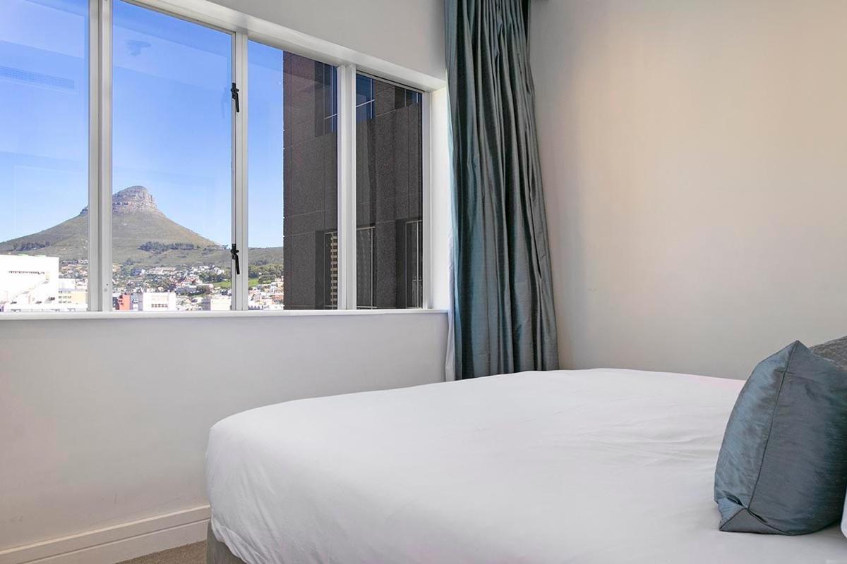 Stay In Luxury At Stonehill Place Cape Town Exterior photo