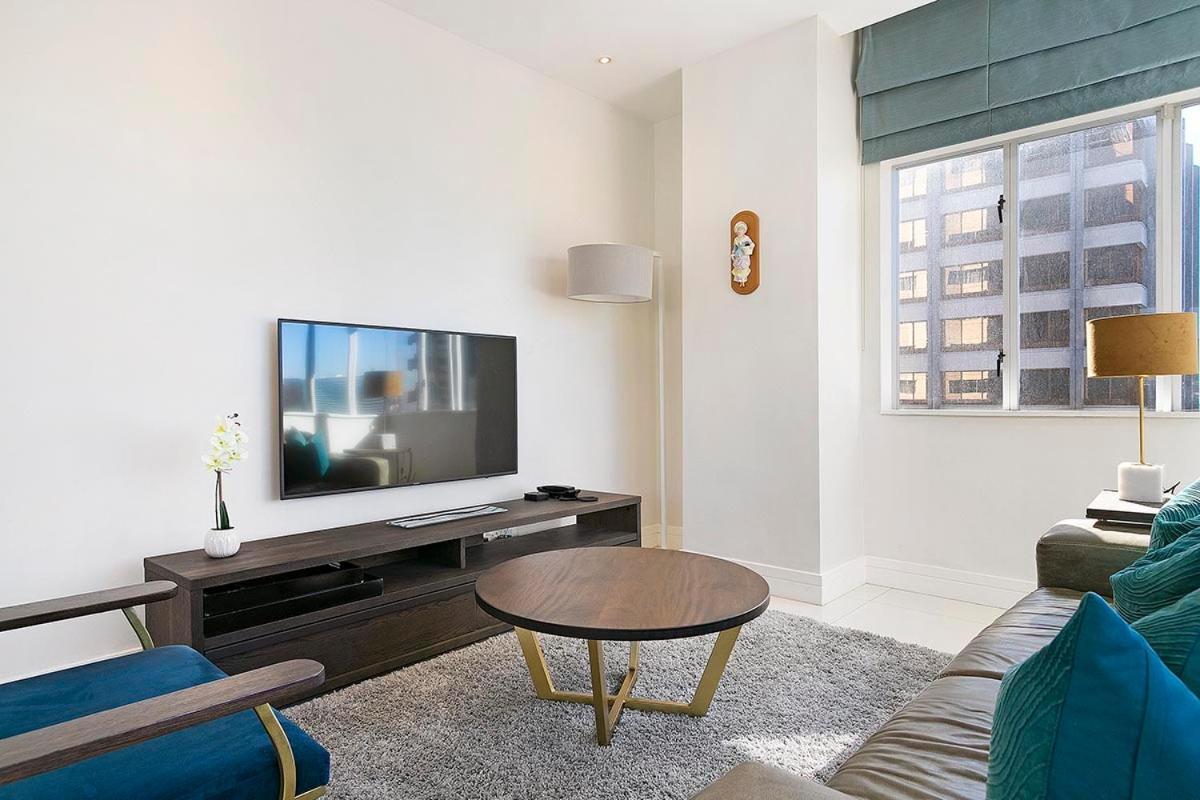 Stay In Luxury At Stonehill Place Cape Town Exterior photo